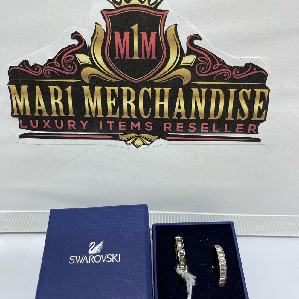 Swarovski 2 rings size 6.5